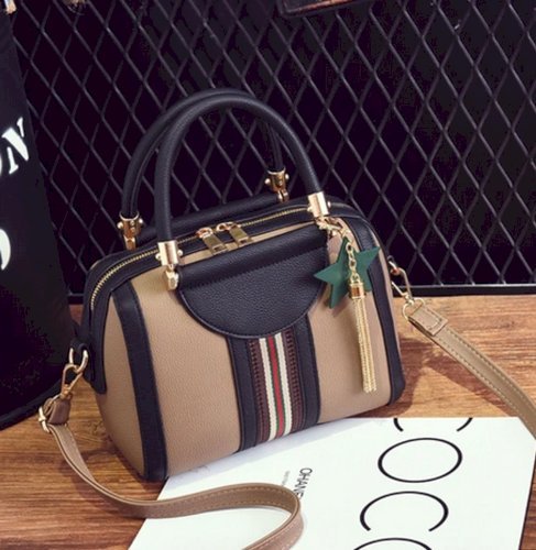Sally Shoulder Bag